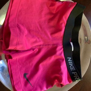 Nike spanks-hot pink
